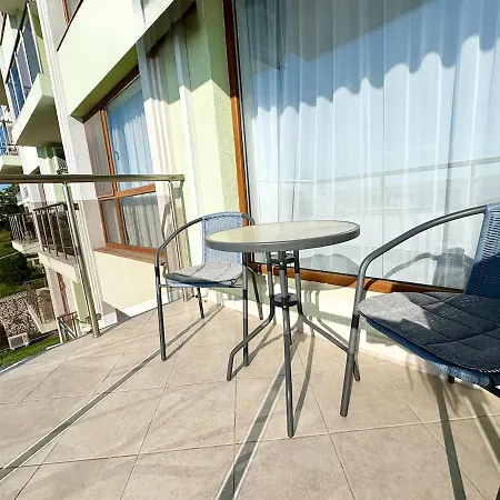 Apartman Sea View 3 *